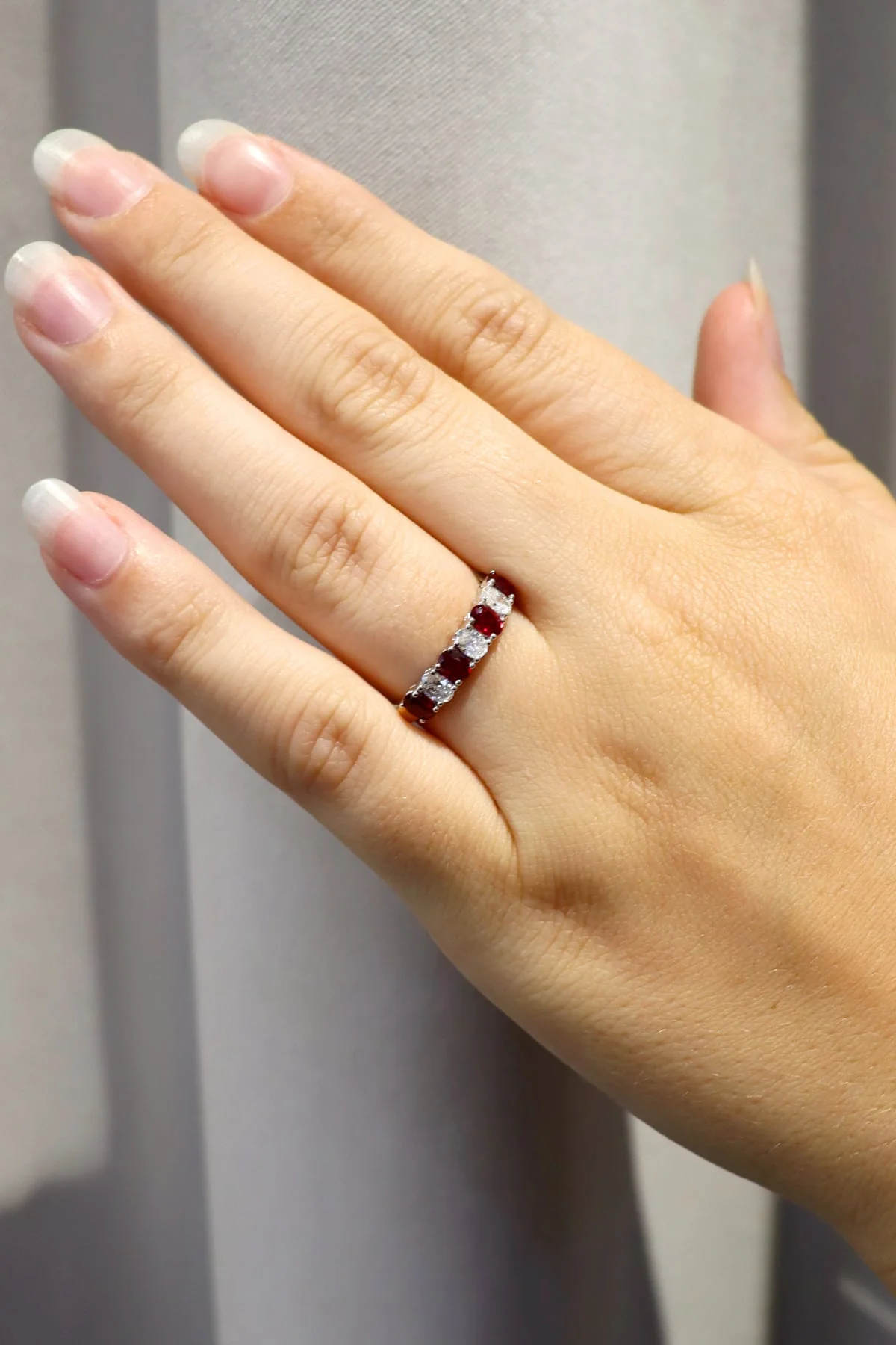 Oval Ruby and Diamond Ring In 18 Carat Yellow & White Gold - Image 4